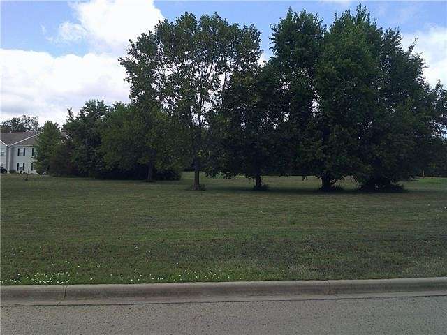 0.32 Acres of Residential Land for Sale in Paola, Kansas