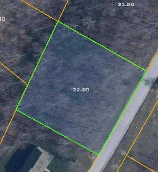 0.95 Acres of Residential Land for Sale in Crossville, Tennessee