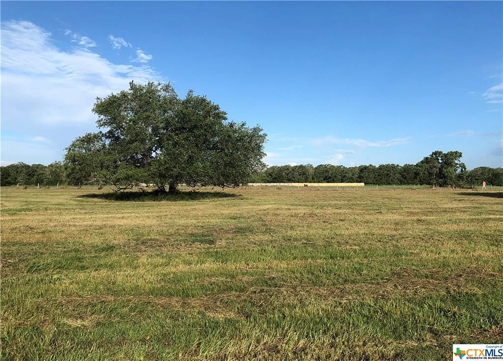 1.1 Acres of Residential Land for Sale in Hallettsville, Texas