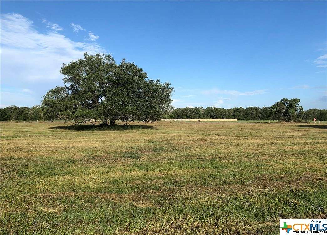 1.07 Acres of Residential Land for Sale in Hallettsville, Texas