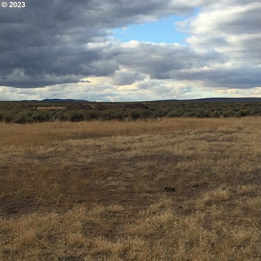 220 Acres of Land for Sale in Plush, Oregon