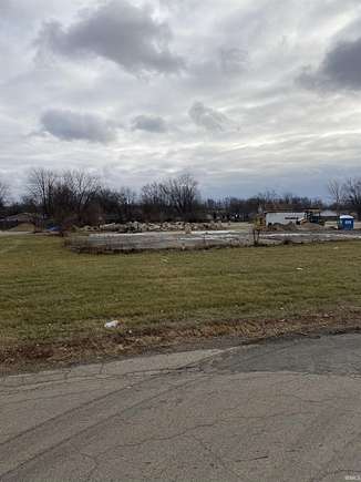 3.9 Acres of Commercial Land for Sale in Muncie, Indiana