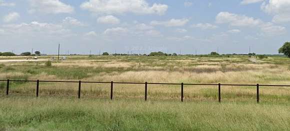 16.6 Acres of Land for Sale in Sinton, Texas