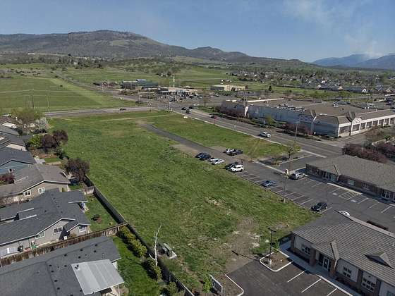 0.83 Acres of Commercial Land for Sale in Medford, Oregon