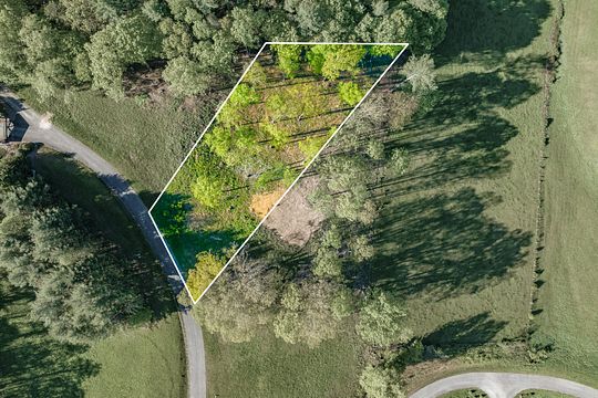 0.78 Acres of Residential Land for Sale in Butler, Tennessee