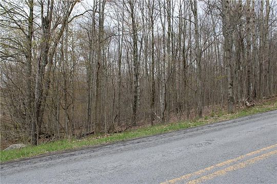 5.8 Acres of Land for Sale in Decatur, New York