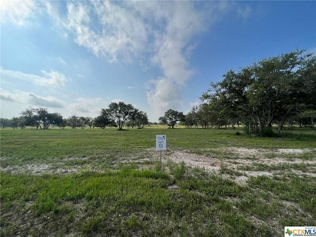 1.3 Acres of Residential Land for Sale in Victoria, Texas