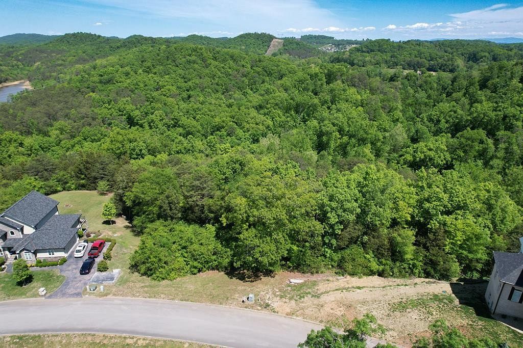 1.5 Acres of Residential Land for Sale in Russellville, Tennessee
