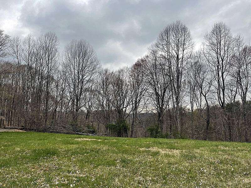1.3 Acres of Land for Sale in Russell Springs, Kentucky