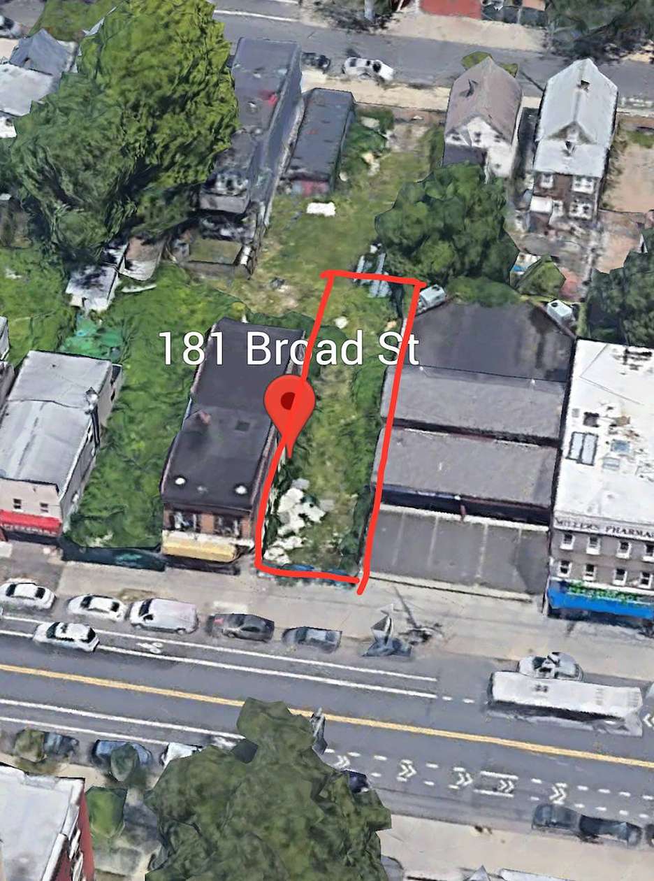 0.06 Acres of Land for Lease in Staten Island, New York
