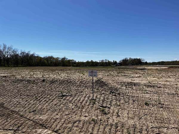 1 Acre of Residential Land for Sale in Beloit, Wisconsin