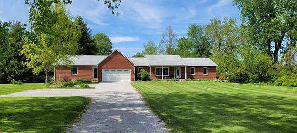 3 Acres of Improved Mixed-Use Land for Sale in Johnstown, Ohio