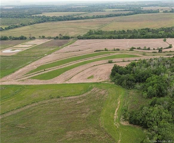 3.2 Acres of Land for Sale in Iowa, Louisiana