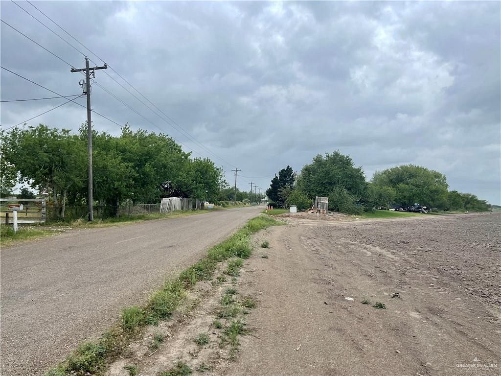 21.1 Acres of Agricultural Land for Sale in Elsa, Texas