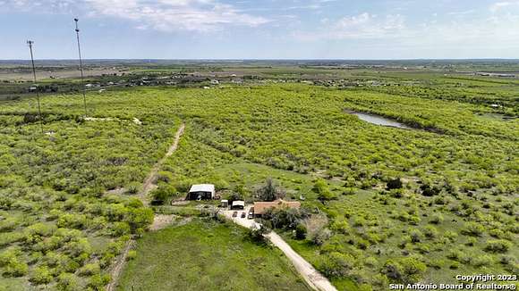 183.179 Acres of Improved Recreational Land & Farm for Sale in Seguin, Texas