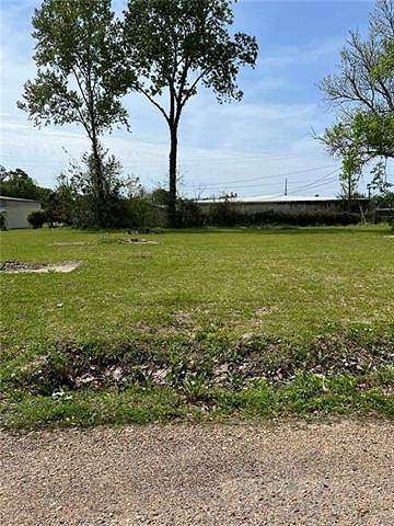 0.45 Acres of Commercial Land for Sale in Marksville, Louisiana