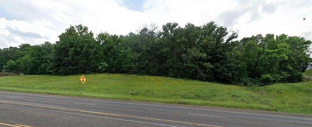 5.55 Acres of Land for Sale in Palestine, Texas