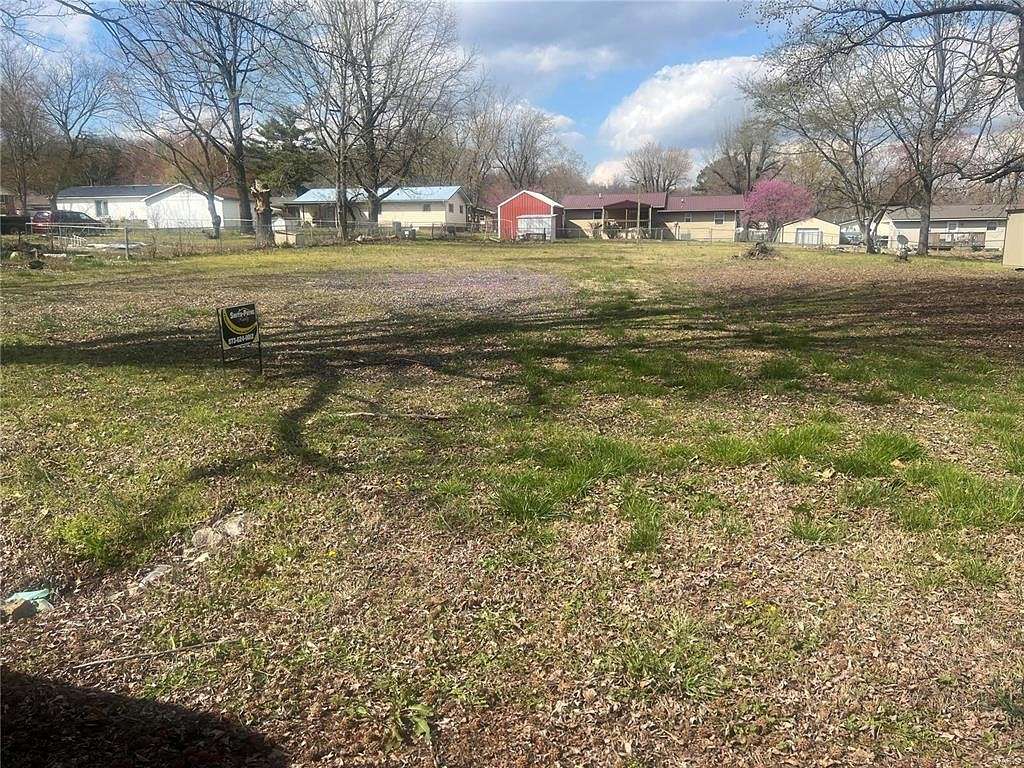 0.34 Acres of Residential Land for Sale in Dexter, Missouri