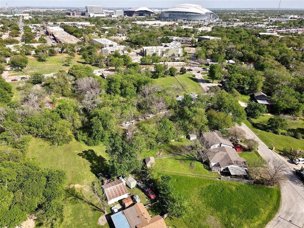 0.47 Acres of Land for Sale in Arlington, Texas