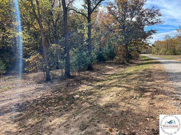 28 Acres of Land for Sale in Lincoln, Missouri