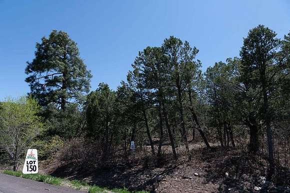 1.05 Acres of Residential Land for Sale in Tijeras, New Mexico