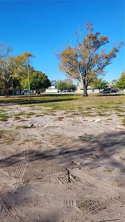 0.12 Acres of Commercial Land for Sale in St. Petersburg, Florida