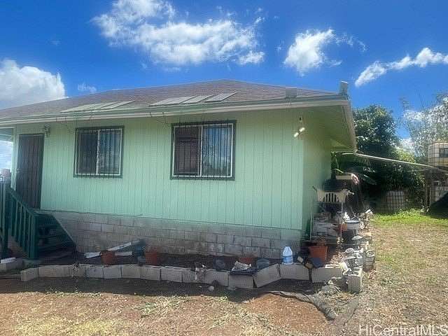 1 Acre of Land for Sale in Waipahu, Hawaii