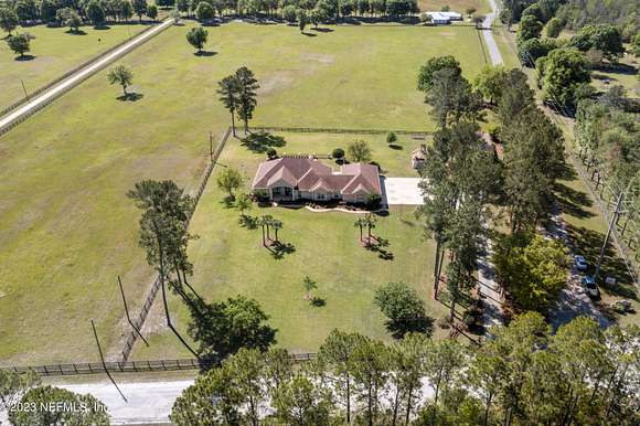 5 Acres of Residential Land with Home for Sale in Glen St. Mary, Florida