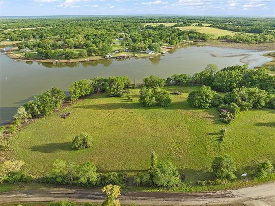 1.1 Acres of Residential Land for Sale in Thornton, Texas