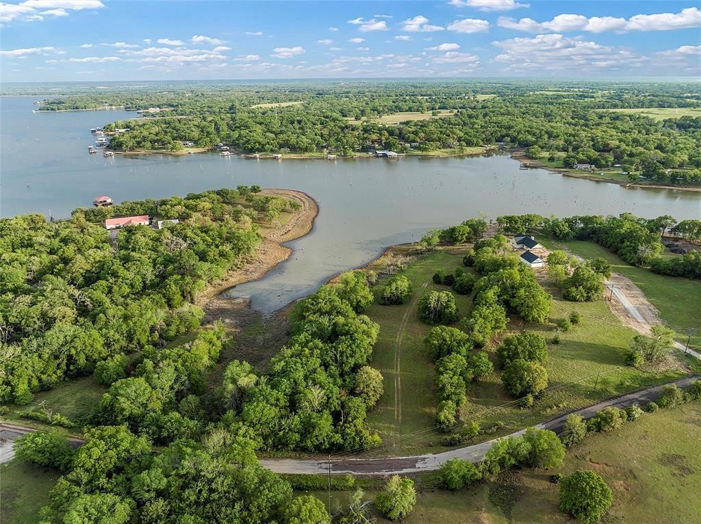 2.4 Acres of Residential Land for Sale in Thornton, Texas