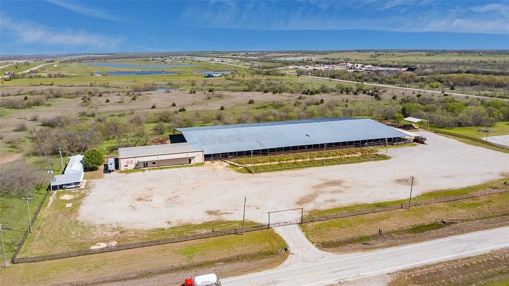 7 Acres of Mixed-Use Land for Sale in Overbrook, Oklahoma