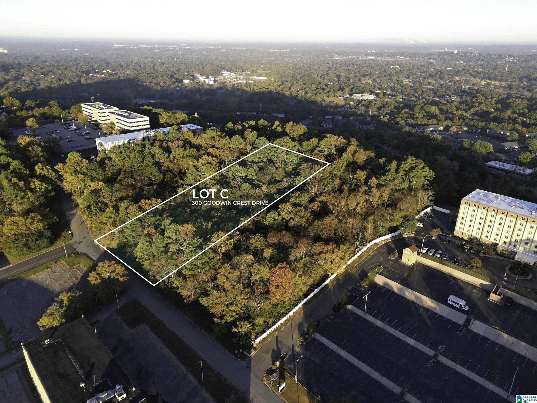 3 Acres of Commercial Land for Sale in Homewood, Alabama
