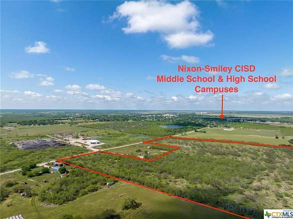 10 Acres of Land for Sale in Nixon, Texas