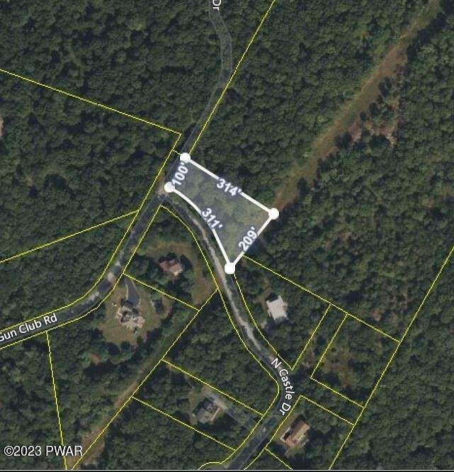 1.1 Acres of Residential Land for Sale in Milford, Pennsylvania