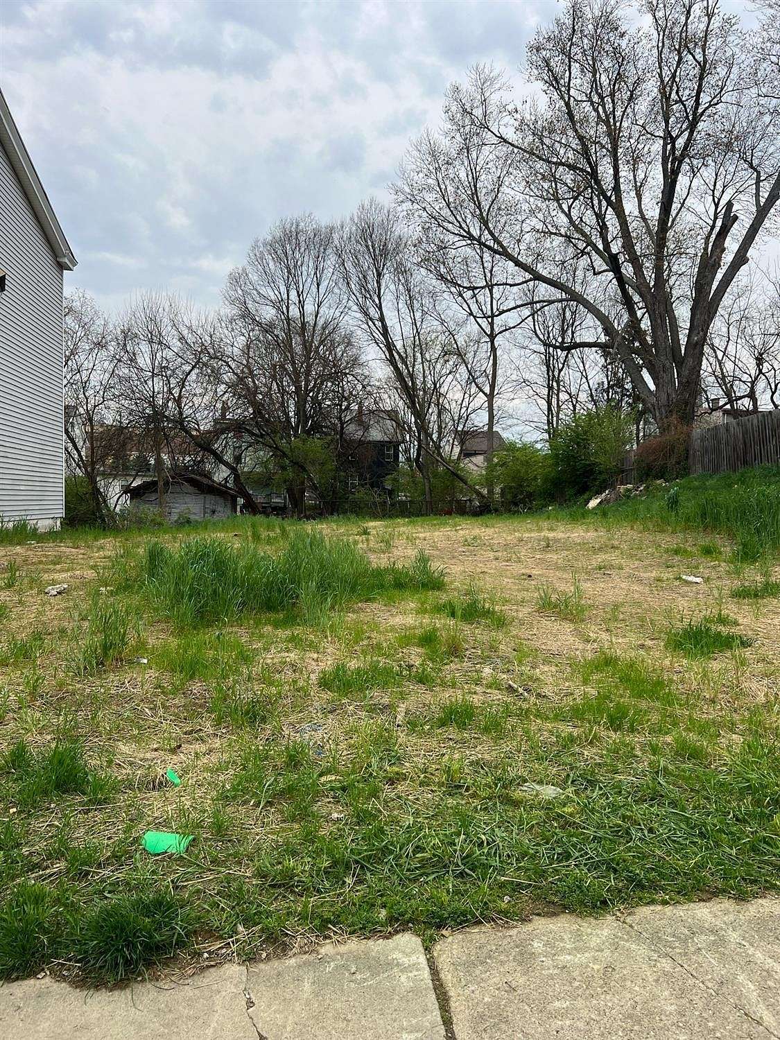 0.1 Acres of Residential Land for Sale in Cincinnati, Ohio