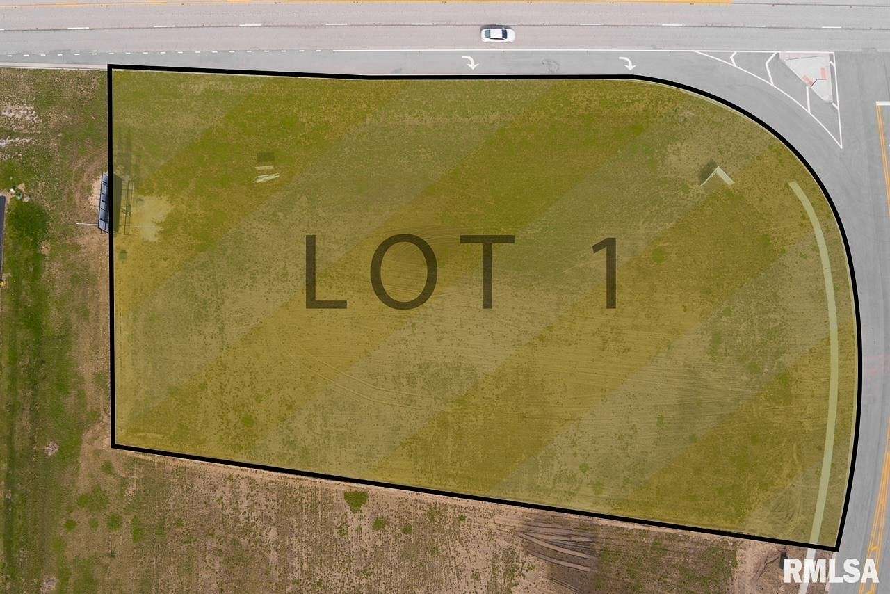 1.5 Acres of Commercial Land for Sale in Taylorville, Illinois
