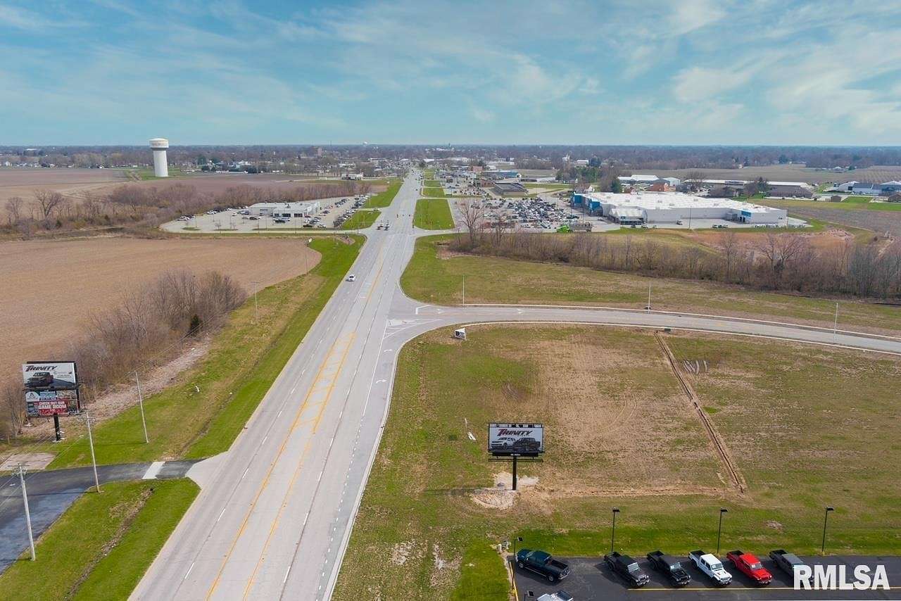 1.5 Acres of Commercial Land for Sale in Taylorville Illinois