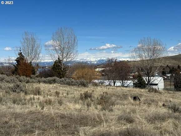 1.81 Acres of Residential Land for Sale in Baker City, Oregon