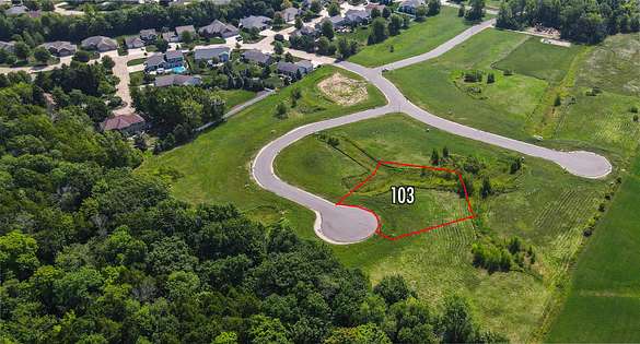 0.51 Acres of Residential Land for Sale in Menasha, Wisconsin