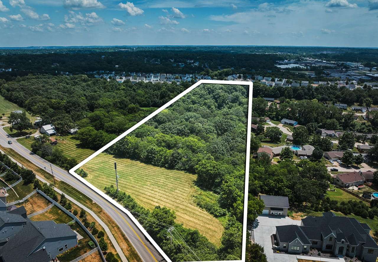 10 Acres of Land for Sale in St. Louis, Missouri