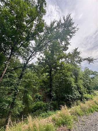1 Acre of Residential Land for Sale in Broken Bow, Oklahoma