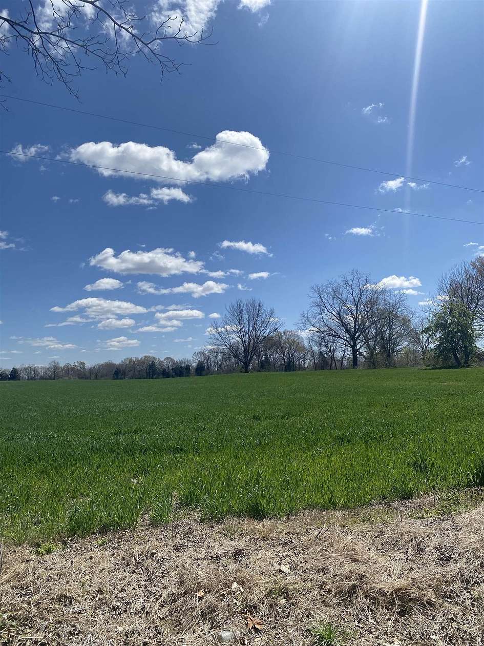 9.63 Acres of Land for Sale in Mason, Tennessee