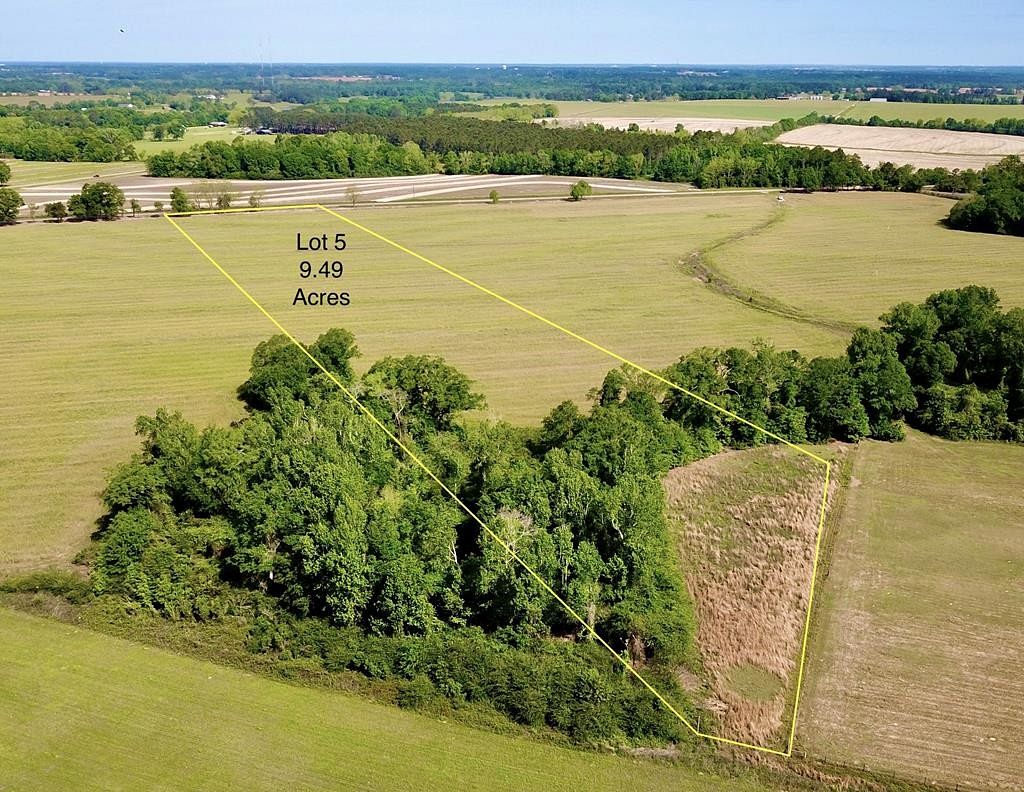 9.5 Acres of Residential Land for Sale in Slocomb, Alabama