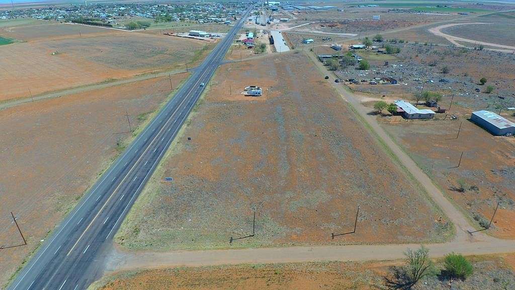 0.64 Acres of Mixed-Use Land for Sale in Seagraves, Texas