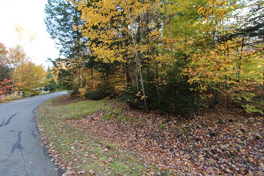 1.1 Acres of Residential Land for Sale in Belfast, Maine
