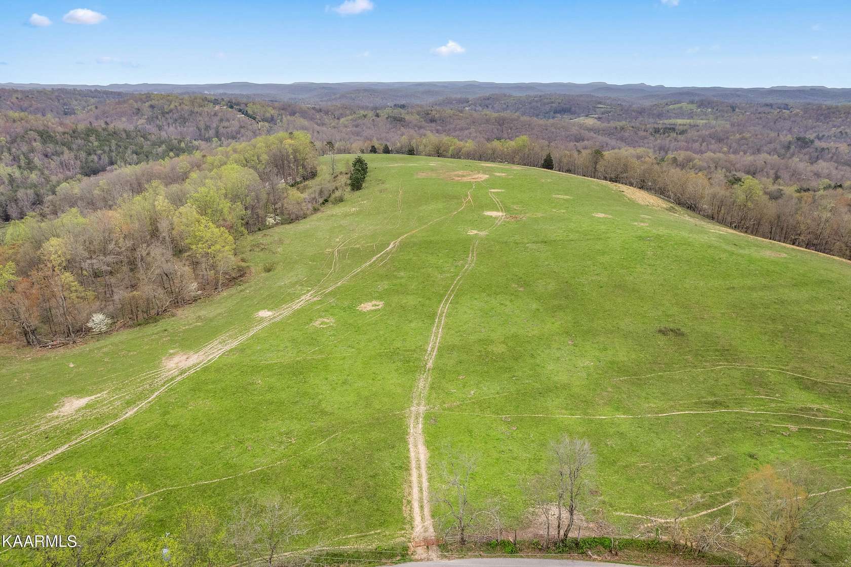 77.1 Acres of Land for Sale in La Follette, Tennessee