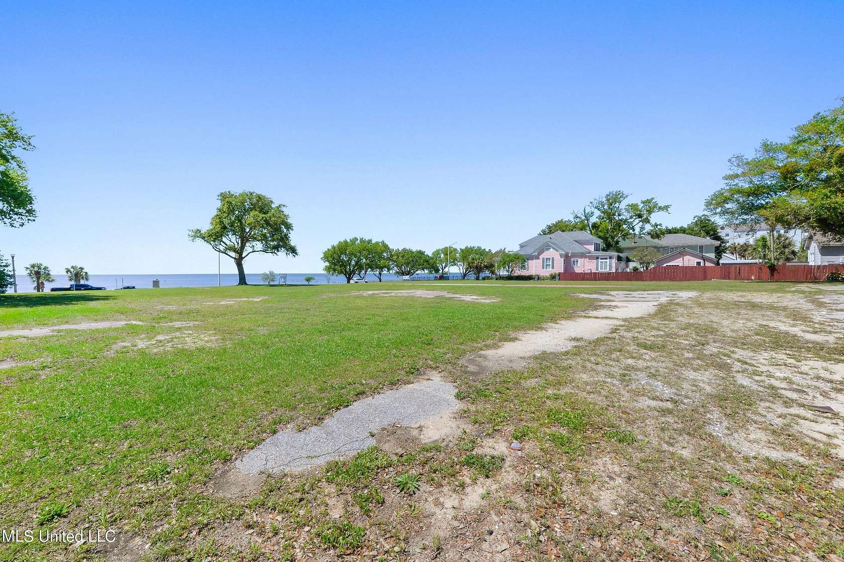 1.5 Acres of Mixed-Use Land for Sale in Biloxi, Mississippi