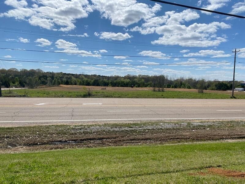 3.5 Acres of Mixed-Use Land for Sale in Tupelo, Mississippi