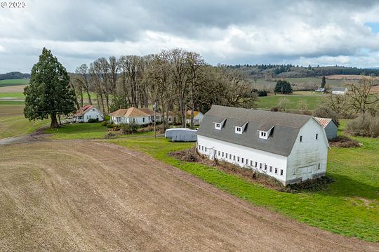 96.3 Acres of Agricultural Land with Home for Sale in Rickreall, Oregon