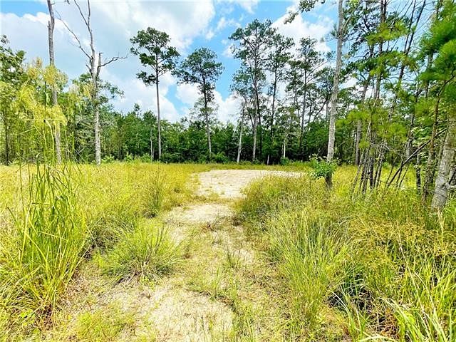 0.92 Acres of Residential Land for Sale in Slidell, Louisiana